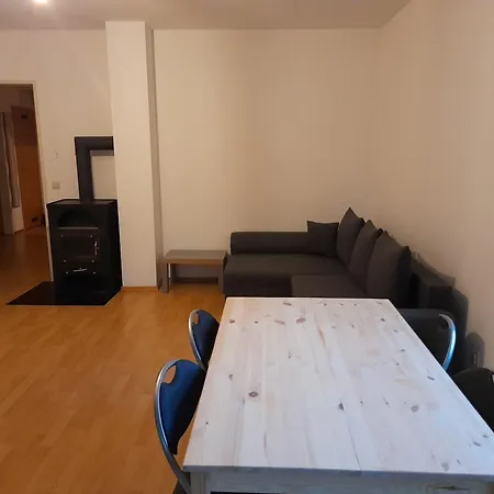Monteurwohnung Balu Apartment Hof bei Salzburg